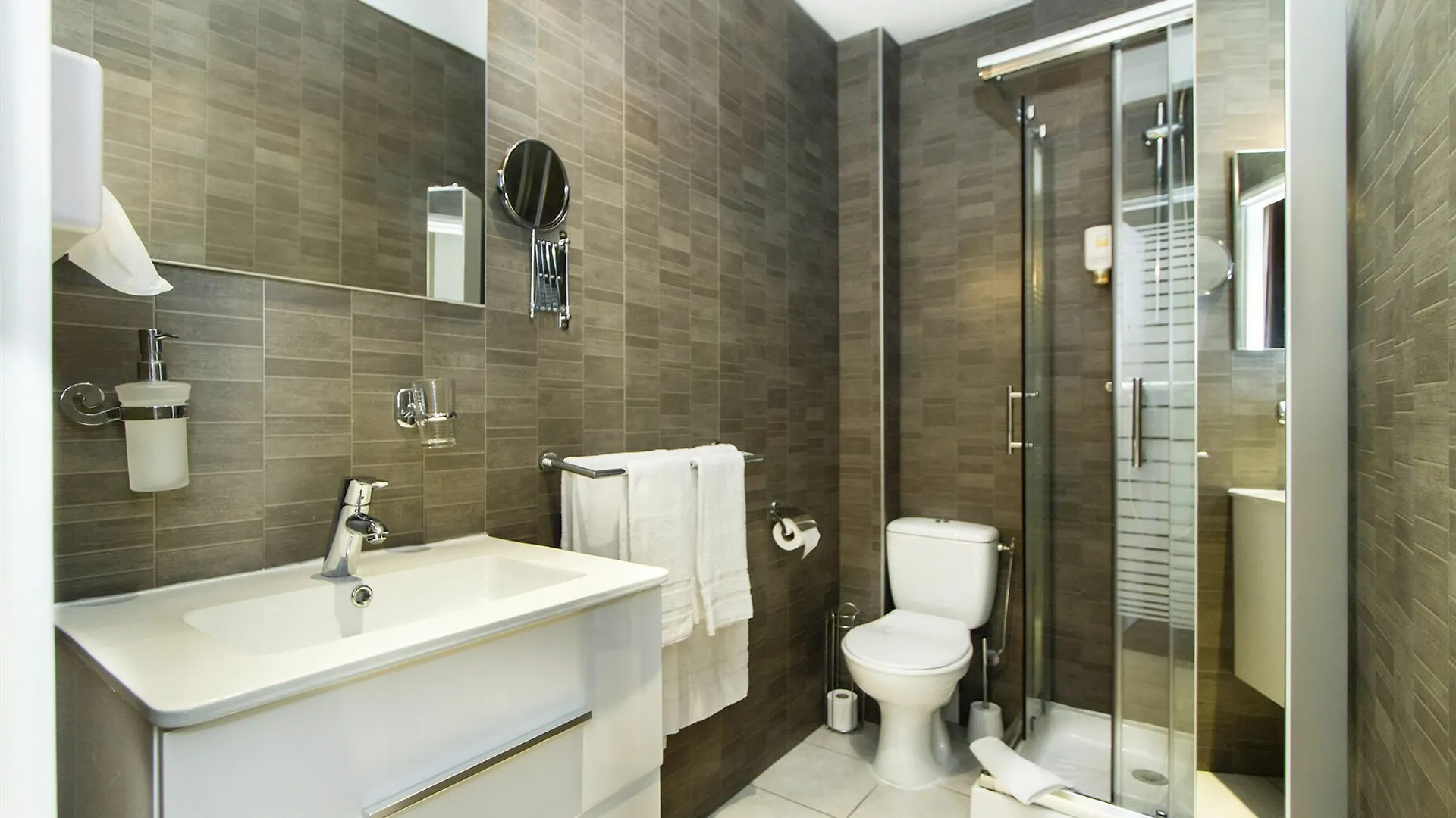 Florella Marceau Apartment Cannes France